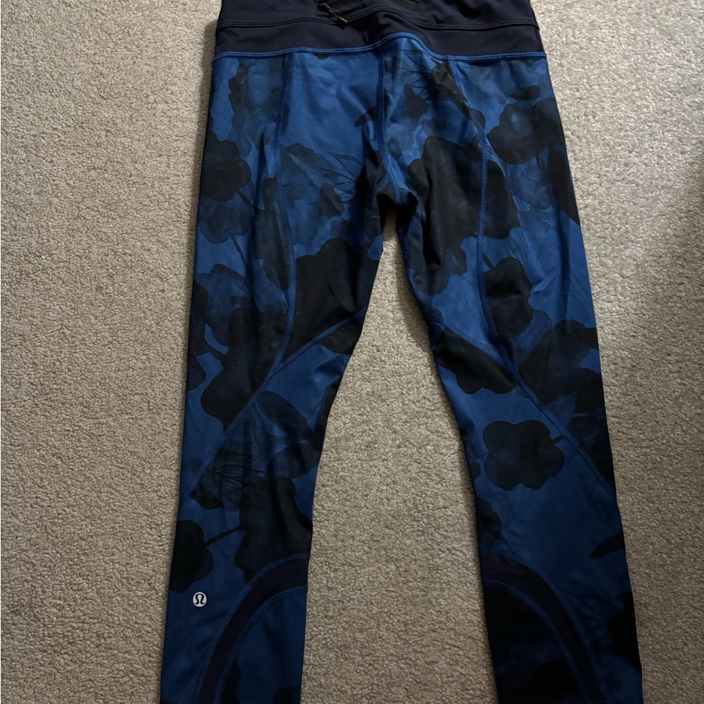 Lululemon Athletica Navy and Black Activewear